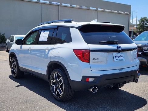 Used 2023 Honda Passport Elite image 5