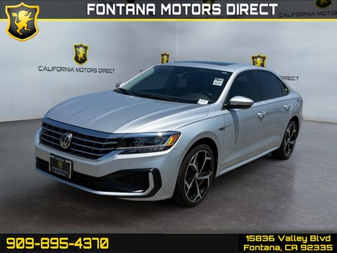 Used 2020 Volkswagen Passat 2.0T R-Line FWD image 1