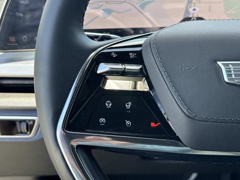 New 2026 Cadillac Vistiq Premium Luxury AWD/4WD image 20