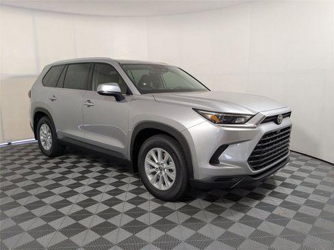 Used 2026 Toyota Grand Highlander XLE image 20