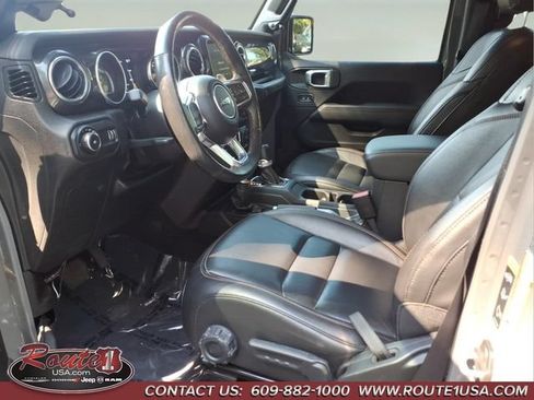 Used 2023 Jeep Wrangler Unlimited Rubicon 392 w/ Xtreme Recon 35" Tire Package AWD/4WD image 11