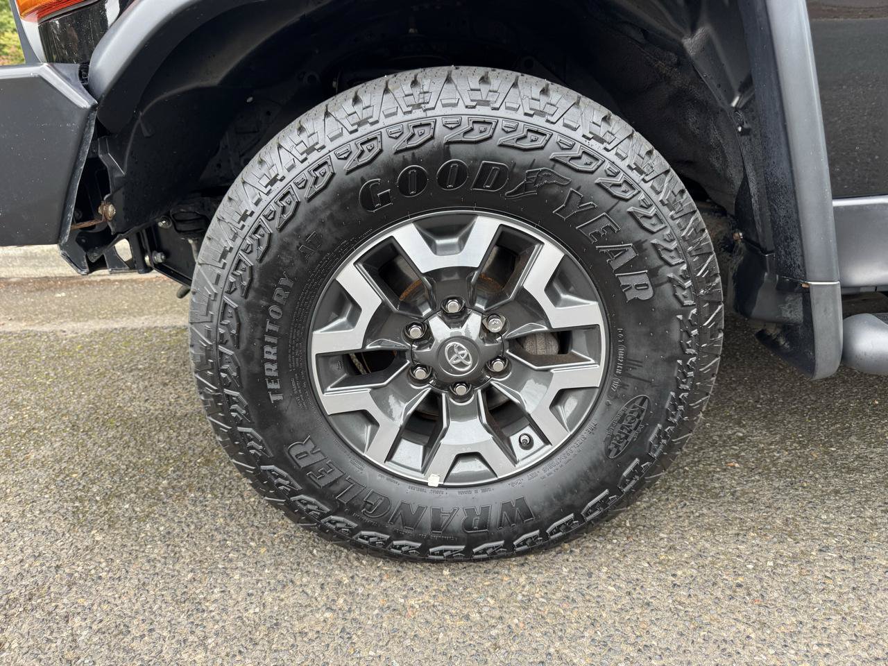 Used 2008 Toyota FJ Cruiser 4WD image 30