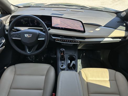 Used 2025 Cadillac XT4 Premium Luxury w/ Cold Weather Package FWD image 13