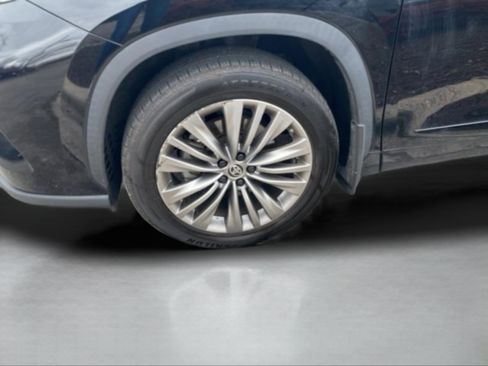 Used 2021 Toyota Highlander Platinum image 39