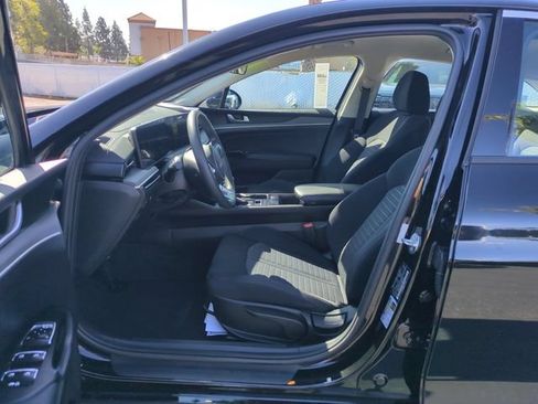 Certified 2025 Kia K5 LXS FWD image 15