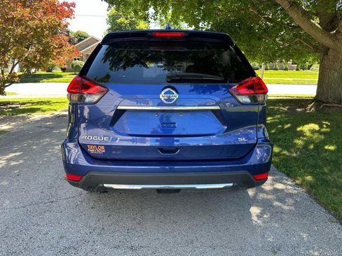 Used 2017 Nissan Rogue SL w/ SL Premium Package FWD image 5