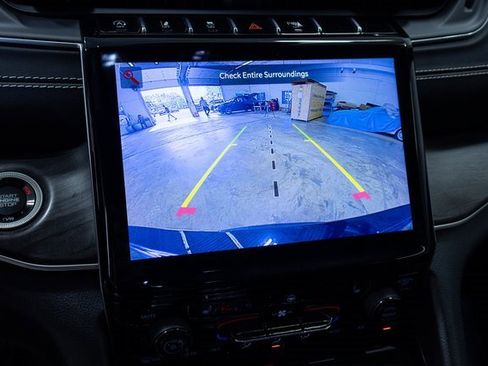 Used 2022 Jeep Grand Cherokee L Limited image 16