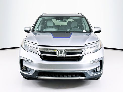 Used 2019 Honda Pilot Touring image 2