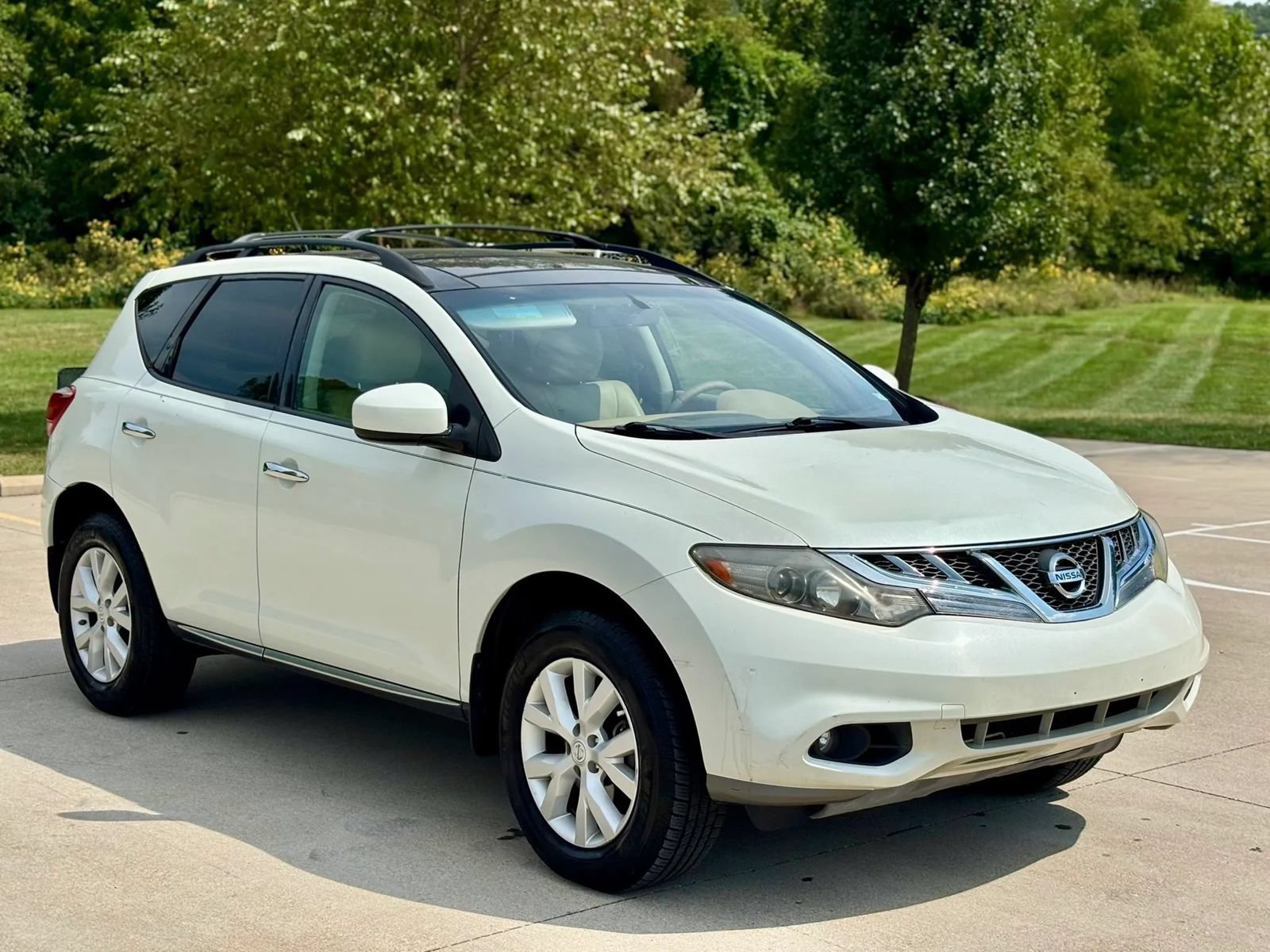 Used 2011 Nissan Murano SV AWD/4WD image 3