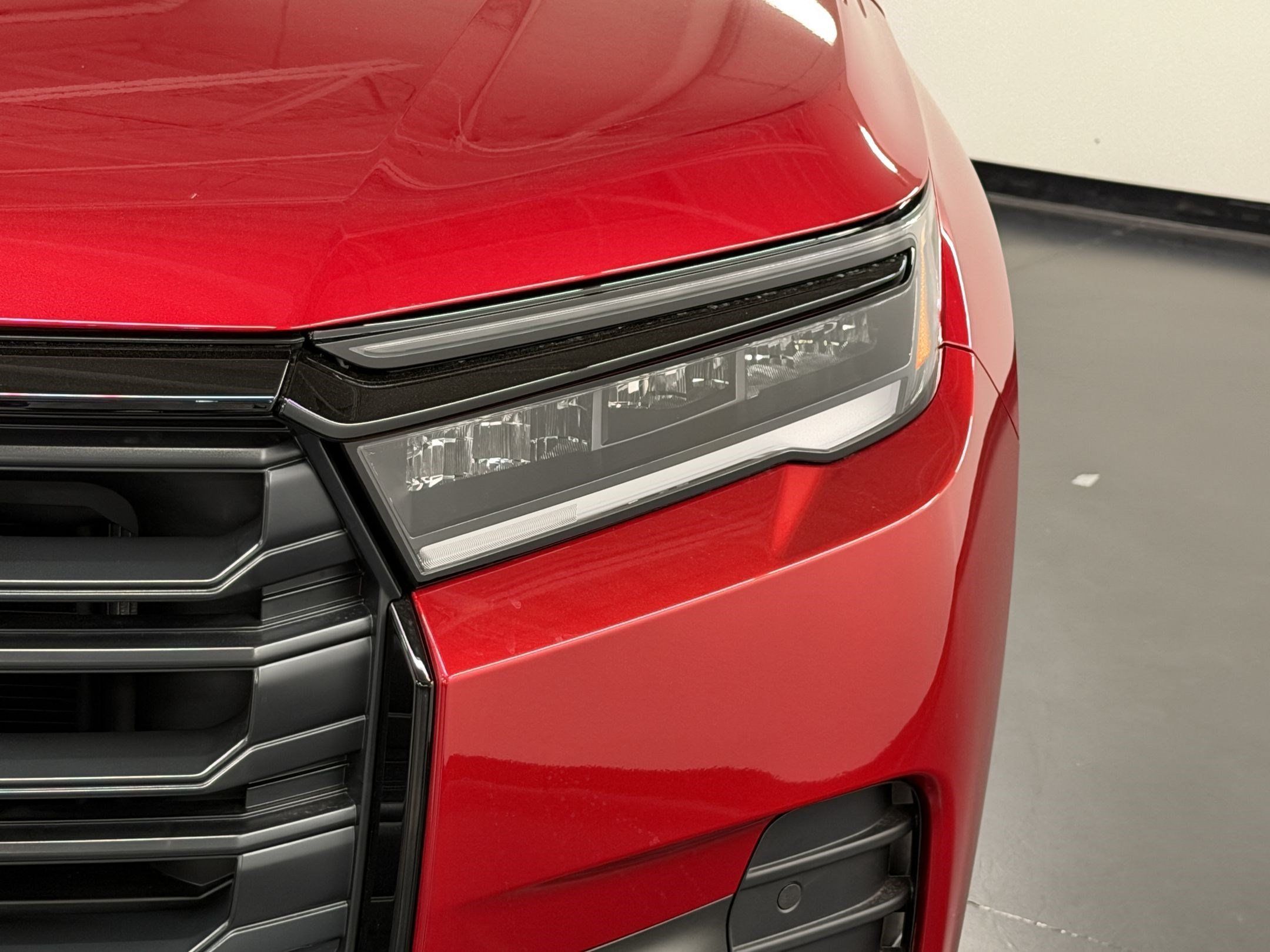 New 2026 Honda Pilot Sport image 12