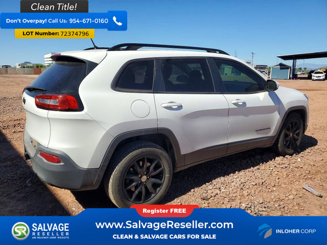 Used 2014 Jeep Cherokee Latitude w/ Comfort/Convenience Group FWD image 4
