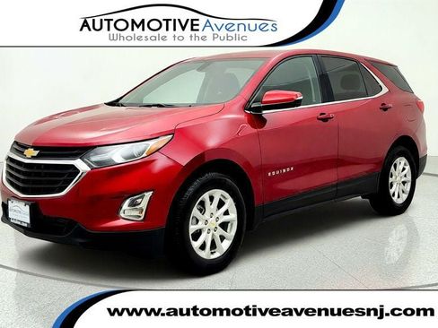 Used 2019 Chevrolet Equinox LT FWD image 1