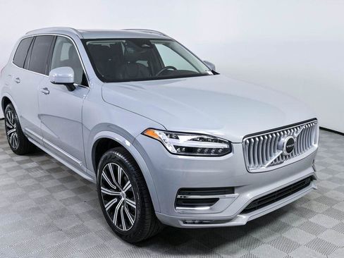 Certified 2025 Volvo XC90 B5 Core AWD/4WD image 27
