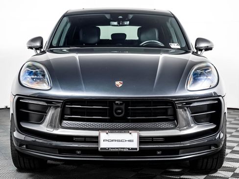 Certified 2024 Porsche Macan AWD/4WD image 7