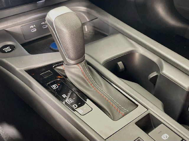 New 2027 Nissan Sentra SR w/ Floor Mat Package FWD image 12