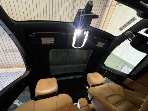 Used 2017 Porsche Macan GTS image 25