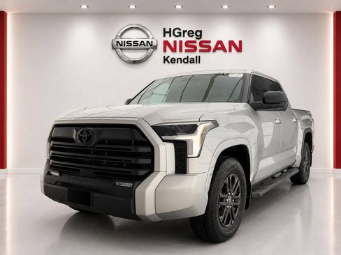 Used 2025 Toyota Tundra SR5 w/ SX Package RWD image 3