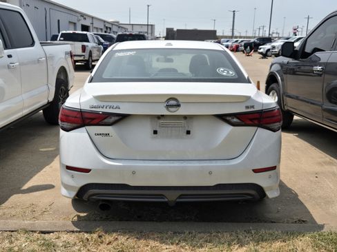 Used 2020 Nissan Sentra SR FWD image 5