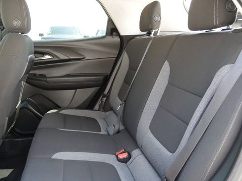 Used 2023 Chevrolet TrailBlazer LT w/ Convenience Package FWD image 26