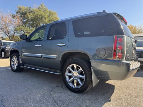 Used 2007 GMC Yukon Denali image 8
