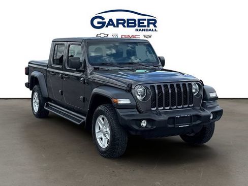 Used 2020 Jeep Gladiator Sport w/ Quick Order Package 23S AWD/4WD image 7