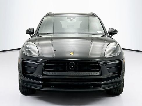 Used 2026 Porsche Macan AWD/4WD image 10