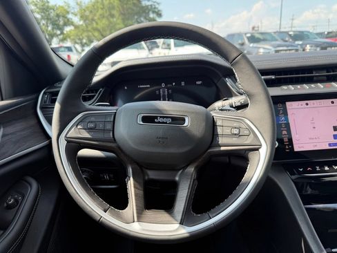 Used 2026 Jeep Grand Cherokee L 4WD image 14