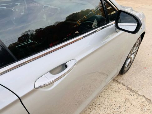 Used 2019 Ford Fusion SEL image 14