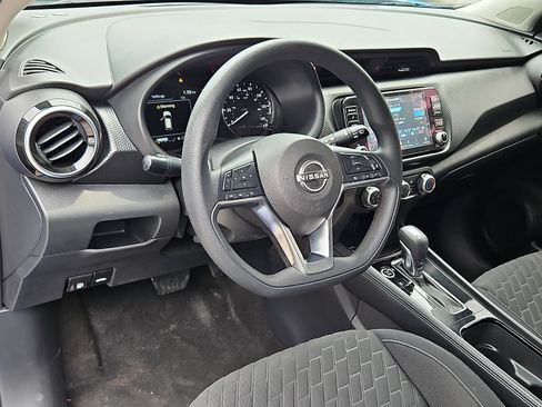 Used 2023 Nissan Kicks SV FWD image 25