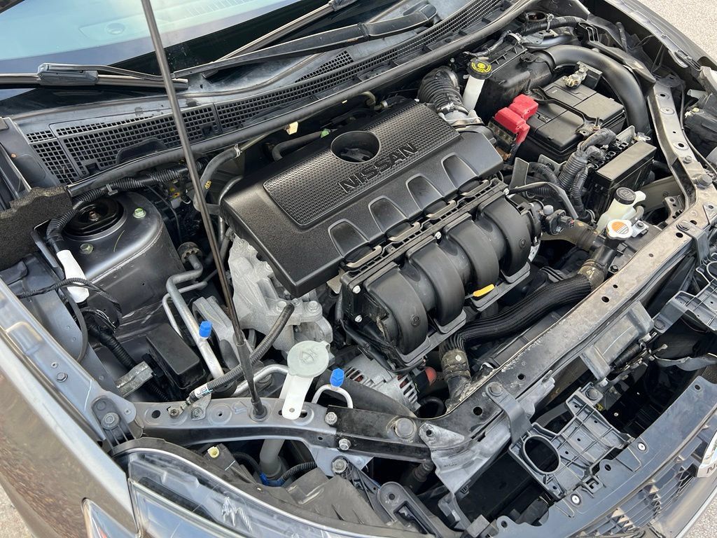 Used 2018 Nissan Sentra SR w/ Electronics Package FWD image 42