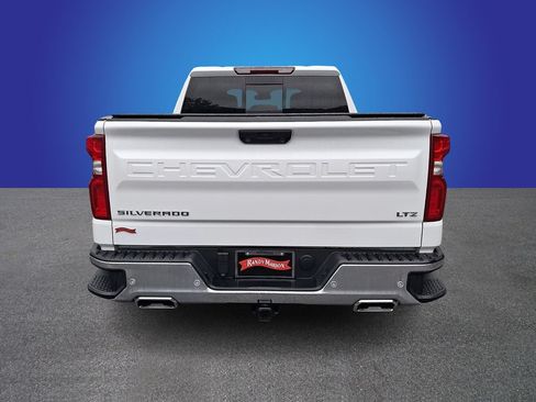 Used 2025 Chevrolet Silverado 1500 LTZ w/ LTZ Premium Package AWD/4WD image 5