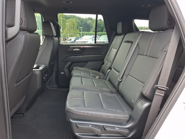 Used 2025 Chevrolet Tahoe RST w/ Comfort Package AWD/4WD image 18