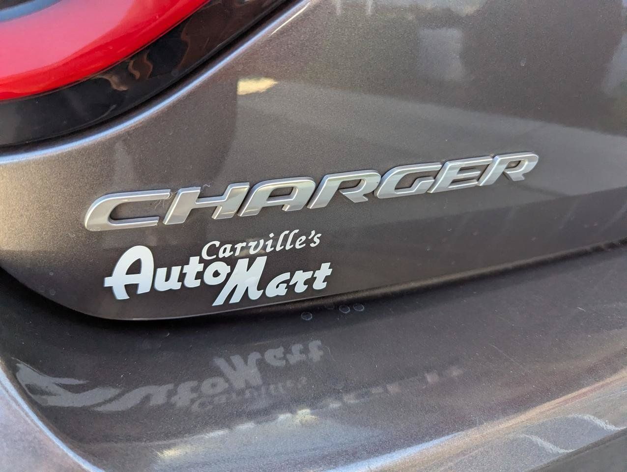 Used 2023 Dodge Charger SXT RWD image 29