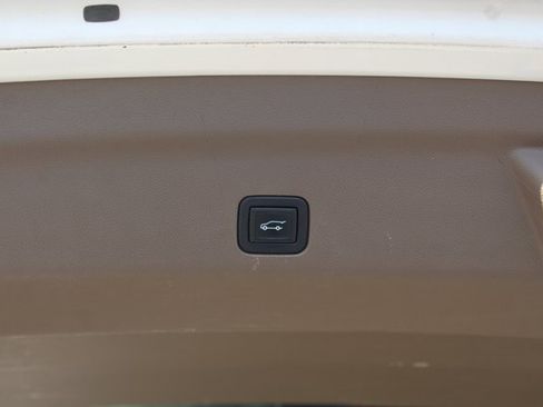 Used 2022 GMC Yukon Denali w/ Max Trailering Package image 10