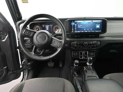 Used 2024 Jeep Wrangler Unlimited Sport AWD/4WD image 21