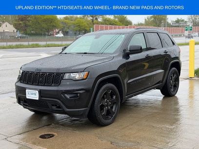 Used 2019 Jeep Grand Cherokee Laredo