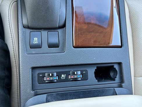 Used 2013 Lexus RX 350 Base 4dr SUV w/ Navigation Pkg image 27