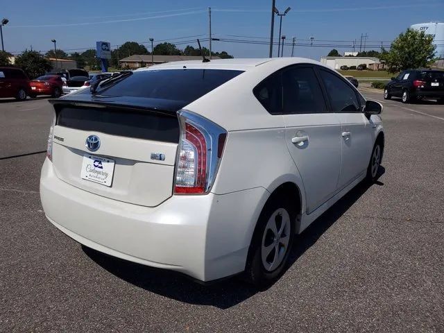 Used 2013 Toyota Prius Two FWD image 7