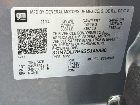 Used 2025 Chevrolet Equinox EV LT w/ Convenience Package FWD image 30