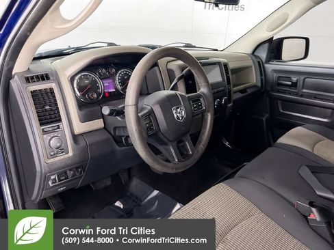 Used 2012 RAM 1500 Express w/ ST Popular Equipment Group AWD/4WD image 3