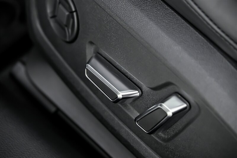 Used 2022 Audi RS 6 AWD/4WD image 21