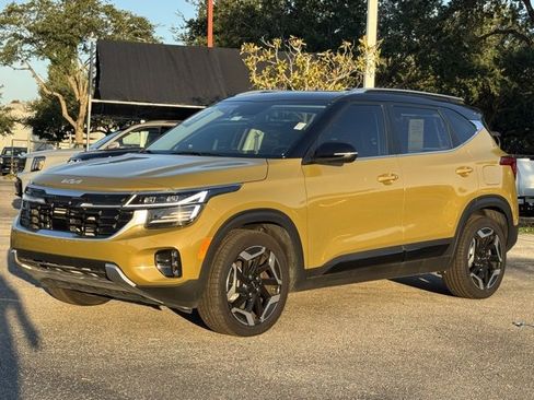 Used 2024 Kia Seltos SX image 2