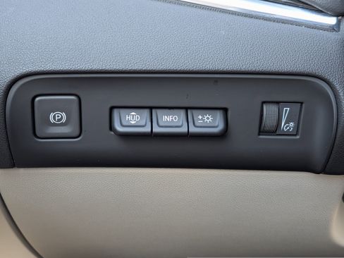 Certified 2023 Buick Enclave Premium FWD image 25