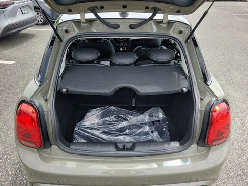 Used 2019 MINI Cooper S w/ Premium Package image 19