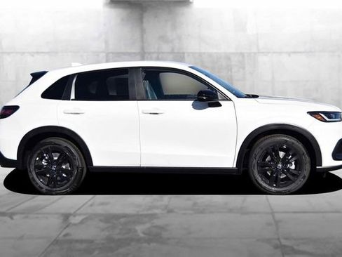 New 2026 Honda HR-V Sport image 5