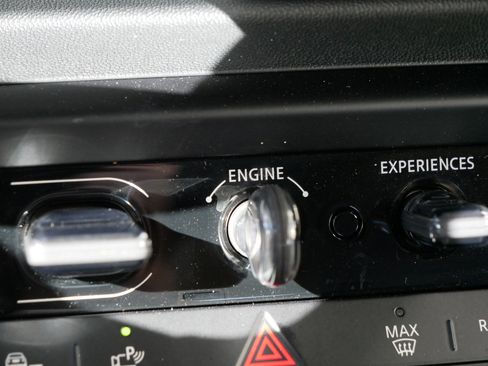 Used 2025 MINI Cooper S image 28