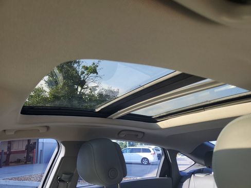 Used 2014 Chevrolet Impala LT w/ Premium Seating Package FWD image 18