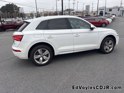 Used 2018 Audi Q5 2.0T Premium Plus w/ Premium Plus Package image 11