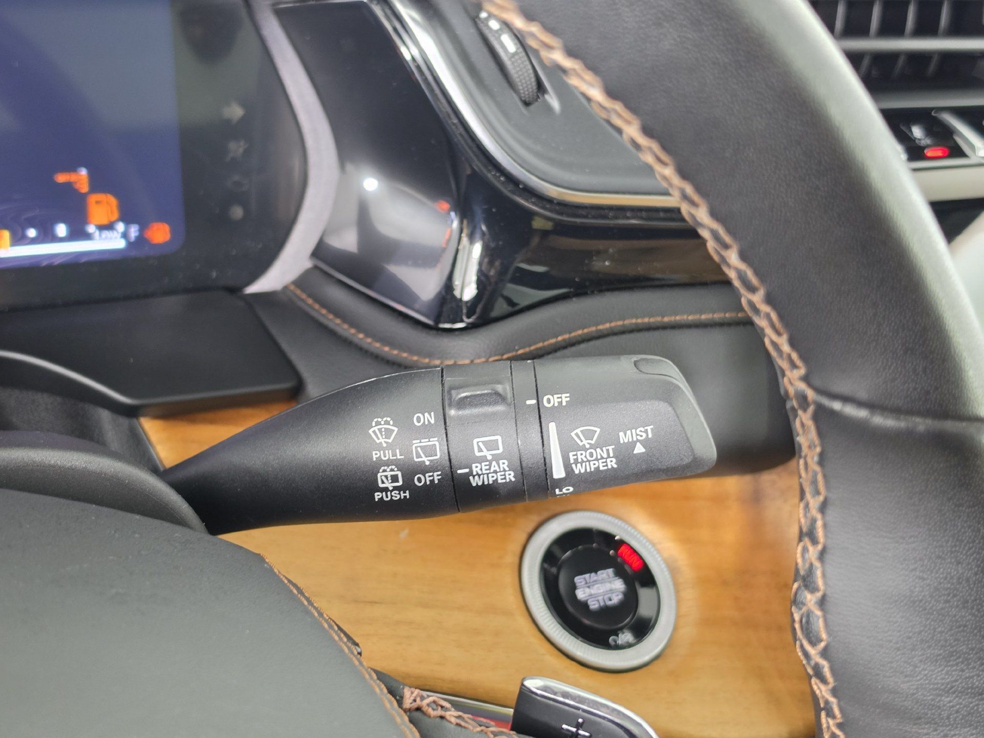 Used 2024 Jeep Grand Cherokee Summit AWD/4WD image 16
