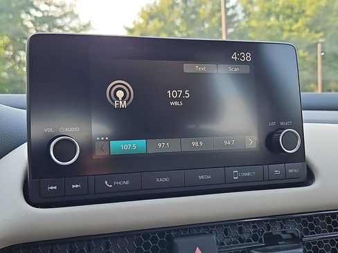 Used 2024 Honda HR-V LX image 18